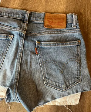 Levi’s 505 Shorts Cut-Off Denim High-Waisted thumbnail 3