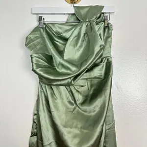 PETAL & PUP Nadia One Shoulder Maxi Dress in Sage Size US 2 thumbnail 6