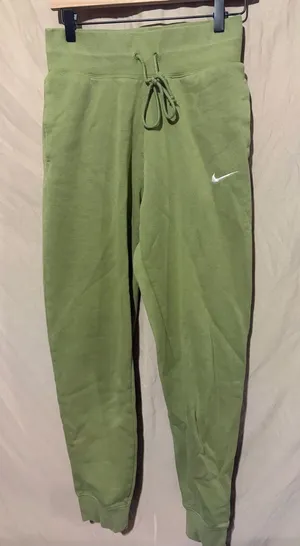 Nike joggers thumbnail 1