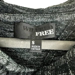Wilfred Free Aritzia Black Hooded Lightweight Open Back Oversized Knit Top‎ S thumbnail 5