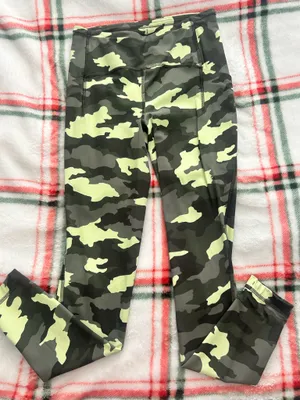 Lululemon Camo Leggings Wunder Under High-Rise thumbnail 1