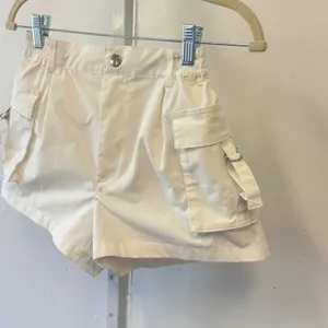 Love Tree Cargo Shorts High Rise Elastic Waist Utility Shorts Size Small White thumbnail 3