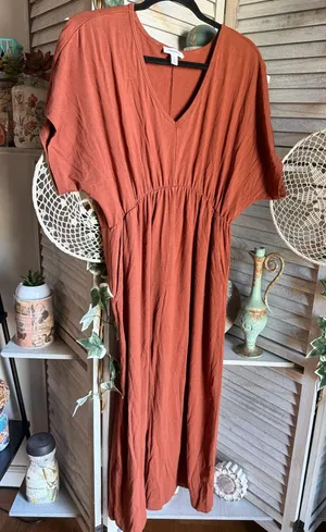 Nordstrom Nordstrom orange maxi dress with V-neck and short sleeves. Size: XS #maxidress #orange #summerdress ORANGE • thumbnail 1
