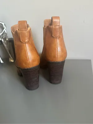 Women’s Chelsea Ankle Booties in Cognac Tan Leather thumbnail 3