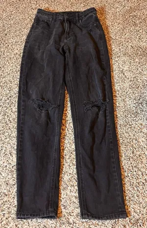 American Eagle Mom Straight Jeans 000 Ripped Distressed Black Denim‎ thumbnail 1