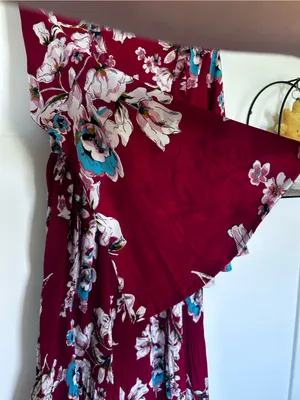 Lulus Garden Glory Wine Red Floral Print Pleated Midi Dress Size Small thumbnail 6