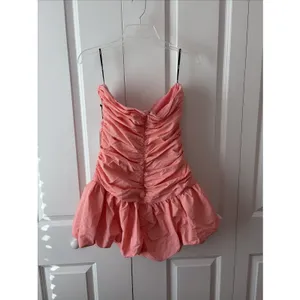 Forever 21 x Betsey Johnson Pink Strapless Ruched Bubble Mini Dress Size Med New thumbnail 4