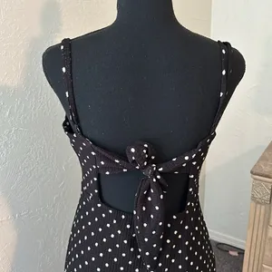 Bershka Midi polka dot knotted front, thigh split, cut out back spaghetti strap dress thumbnail 5