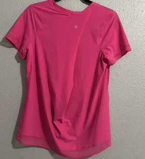 New without tags Lululemon Serve Up Some Sun Short Sleeve Sonic Pink thumbnail 5