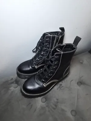 Black Grunge Platform Combat Boots 6M Madden Girl Punk Modern thumbnail 2