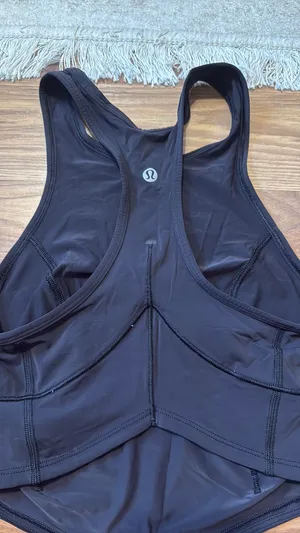 Lululemon Tank thumbnail 2