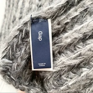 Gap Gray Soft Large Scarf thumbnail 2