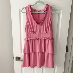 Revolve Amanda Uprichard Moneta Dress in‎ Bloom Pink NWT size Medium thumbnail 3