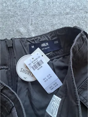 Hollister Cargo Mid-Rise Mini Skirt thumbnail 4