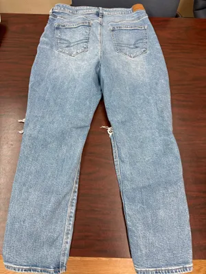 American Eagle Strigid Distressed Mom Jeans Size 10 Short thumbnail 3
