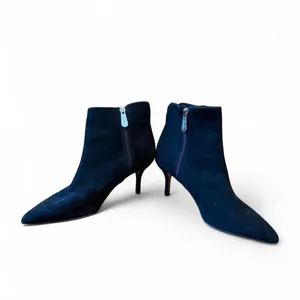 Charles by Charles David Black Suede Pointed Toe Kitten Heel Ankle Boots 8M thumbnail 8