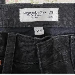 Abercrombie 90s Straight Jeans thumbnail 2