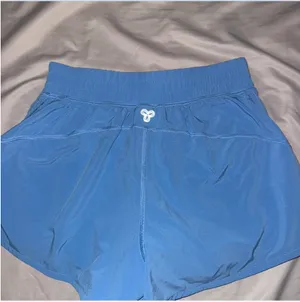 TNA Action Aritzia Shorts thumbnail 2