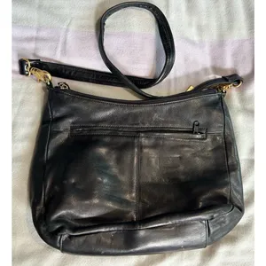 Tignanello Black Soft Leather Shoulder Bag/ Purse Remov Strap Logo Zip/Snap‎ thumbnail 6