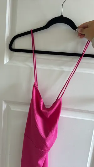 Pretty Little Thing Pink Bodycon Dress thumbnail 5