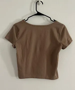 Hollister Brown Crop Top thumbnail 2