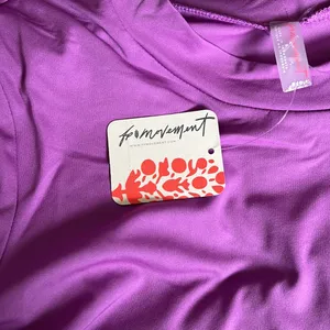 FREE PEOPLE MOVEMENT With A Twist Long Sleeve Tulip Activewear Top NWT thumbnail 2
