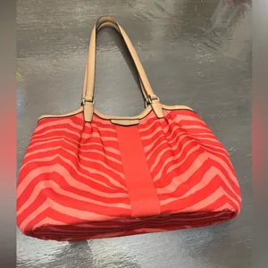 Coach Red and Tan Zebra Striped Purse 👜 thumbnail 3