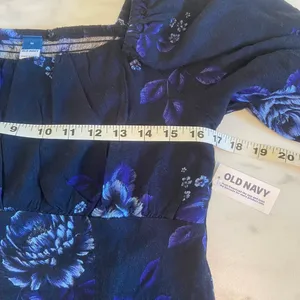 Old Navy Womens M Puff Sleeve Smock Long Sleeve Blouse Navy Blue Floral‎ Cottage thumbnail 9