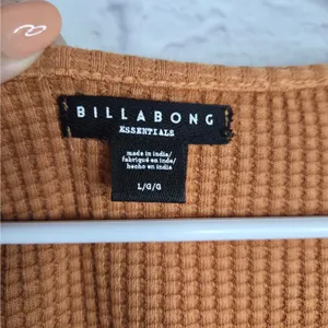 NWT Billabong Waffle Knit Henley Crop Top L Rust Terracotta Button Up Thermal thumbnail 8