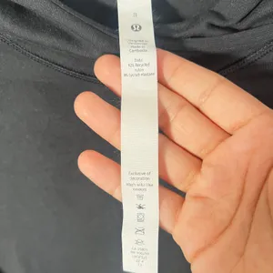 Lululemon It's Rulu Run Long Sleeve Shirt Size 3 Fitness Activewear thumbnail 4