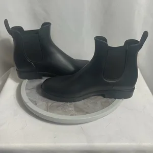 Source Unknown Black Chelsea Rain Boots Waterproof Ankle Lug Sole Size 39 (8) Women's thumbnail 4