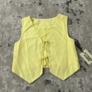 Daily Drills Linen Tie Vest Size M/L NWT - Lemonade thumbnail 2