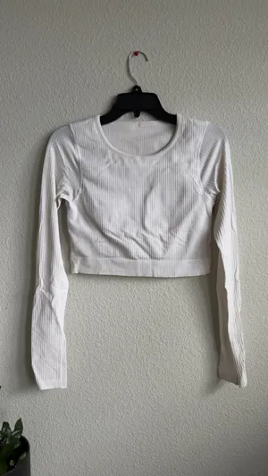 Lululemon Ebb to Street Long Sleeve Size 8 thumbnail 4