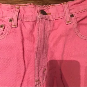 Vintage Levi's Shorts Hot Pink Cut Off Raw Hem High Rise Zip Closure Size 26W thumbnail 2