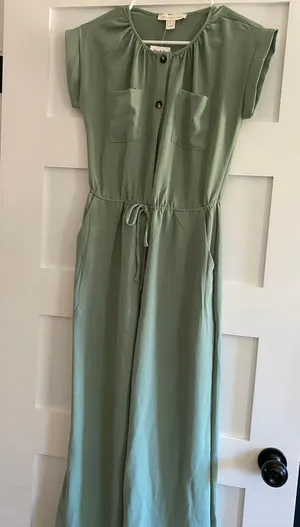 Brand New Short Sleeved Jumpsuit thumbnail 1