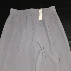 NWT J Crew Womens Gray Pull‎ On Reese Jogger Pants 2 thumbnail 3