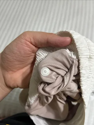 lululemon athletica White High-Rise Athletic Shorts thumbnail 3