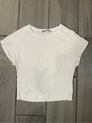 Zara Cream Cropped Crewneck Tee thumbnail 2