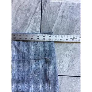 Vuori Womens Grey White Abstract Print High Rise Performance Leggings 7/8 Length thumbnail 4