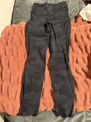Lululemon leggings thumbnail 2
