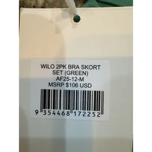 WILO‎ THE LABEL green white sports bra NWT padded tank tennis golf Size Medium thumbnail 7