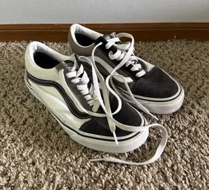 Vans Unisex Old Skool‎ Mix & Match- Black and White Size Men's 6.5 Women's 8 thumbnail 1