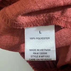 3rd + Malt Ruched Tie Hem Textured Cropped Jogger Pants Rust Red Size L thumbnail 6