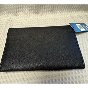 Buckle Down‎ Fold Over Black Wallet Captain America Shield Metal Emblem NWT thumbnail 8