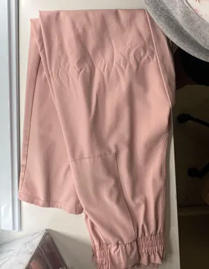 Light pink trousers Size M thumbnail 1