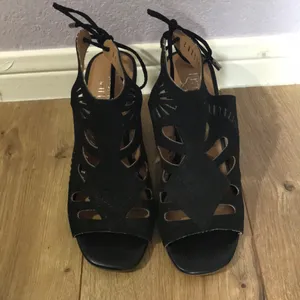 Franco Sarto Cutout Heels thumbnail 3