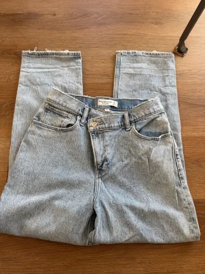 Abercrombie Jeans The 90s Ultra High-Rise thumbnail 2