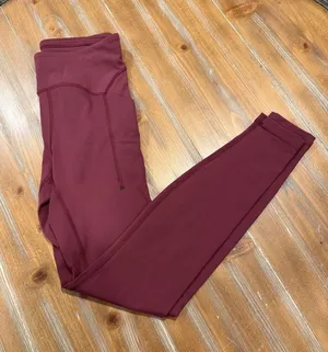 Lululemon Power Thru High-Rise Tight 28" Red Merlot Women's Size 6 Training Gym thumbnail 1