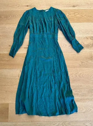 Topshop - Fallen Long Sleeve Jacquard Midi Dress in Green thumbnail 1