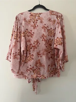 Pink Floral Wrap Front Kimono Sleeve Top Large Resort Vacation Tropical Blouse thumbnail 6
